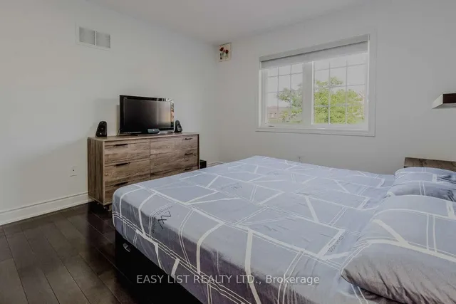 Additional image 41 of 48 Ryecroft Cres