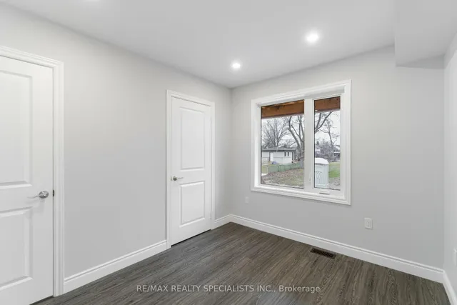 Additional image 11 of 9 Frances Ave