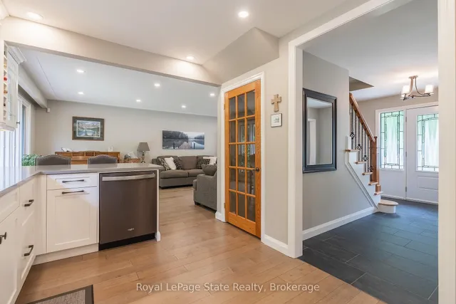 Additional image 9 of 3 Maple Dr