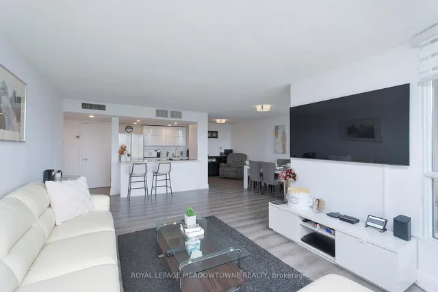 Additional image 7 of 1333 Bloor St Unit 805