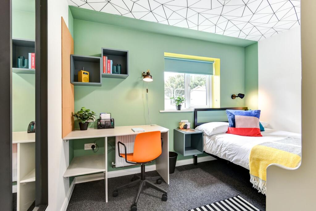 Additional image 5 of Garrick Road, Bath, BA2