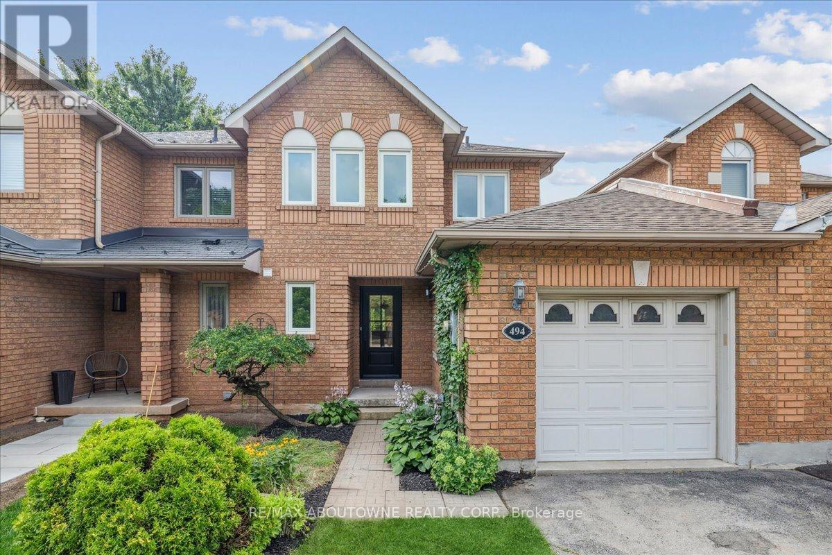 Property image for 494 TAYLOR CRESCENT|Burlington (Shoreacres), Ontario L7L6G2