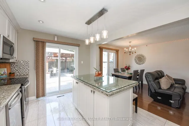 Additional image 18 of 16 Langholm Crt