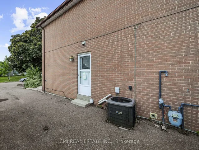 Additional image 36 of 24 Fallingdale Cres