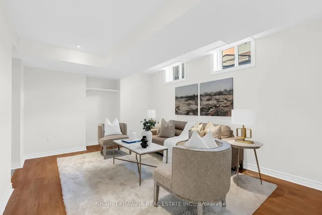 Additional image 28 of 492 Collis Crt