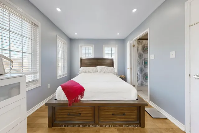 Additional image 30 of 50 Jim Baird Mews