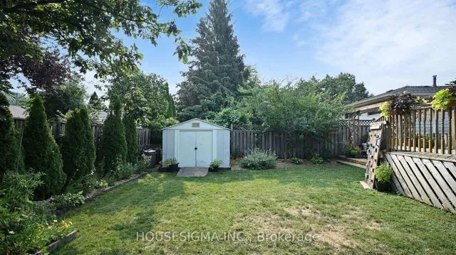 Additional image 38 of 641 Glen Moor Cres