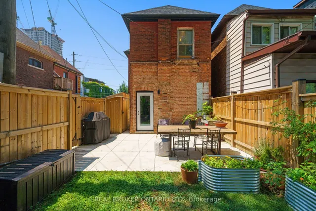 Additional image 32 of 164 Catharine St