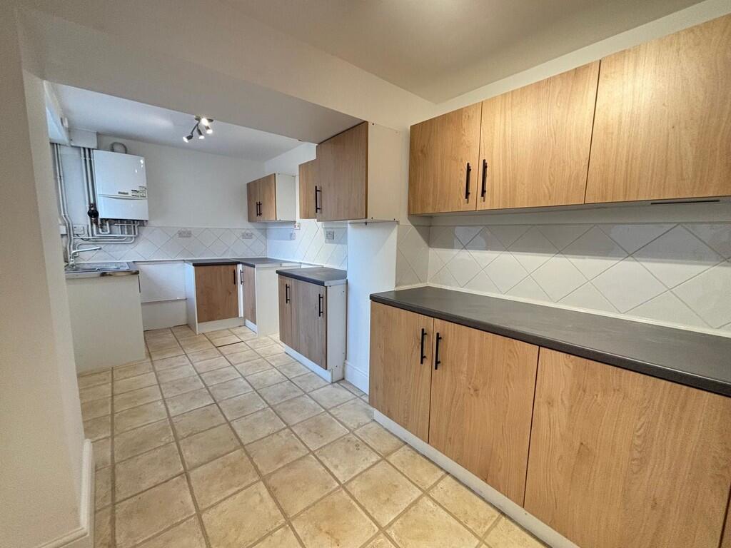 Additional image 11 of Earle Street, Yeovil