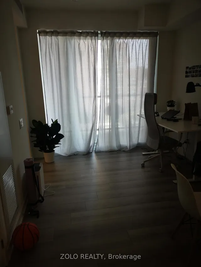 Additional image 9 of 1787 St. Clair Ave Unit 304