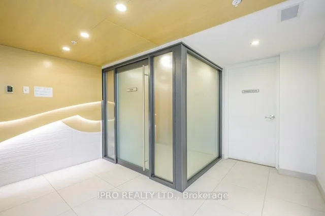 Additional image 38 of 3210 Dakota Common Unit A418