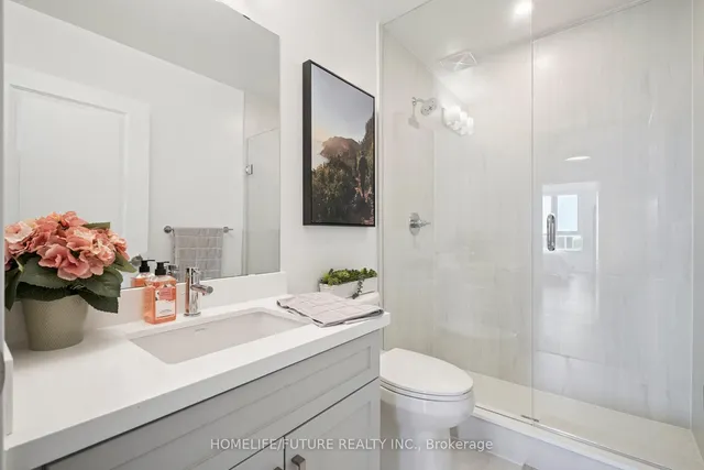 Additional image 23 of 2007 James St Unit 1706