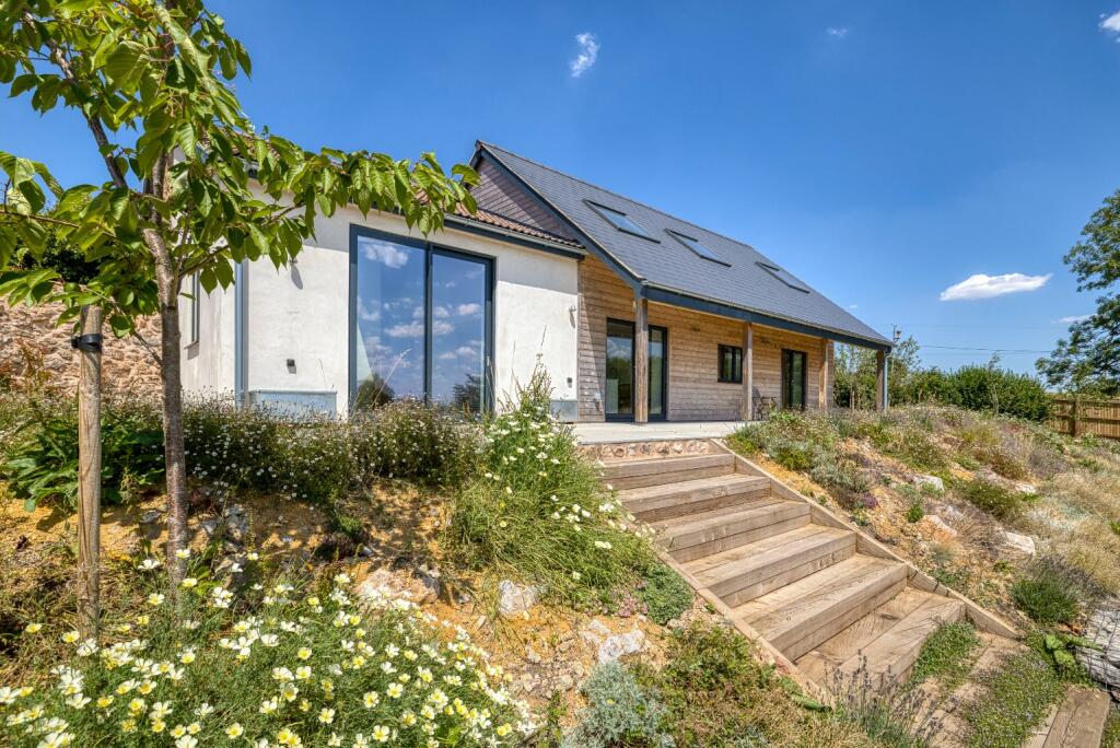 Additional image 3 of Near Oakhill