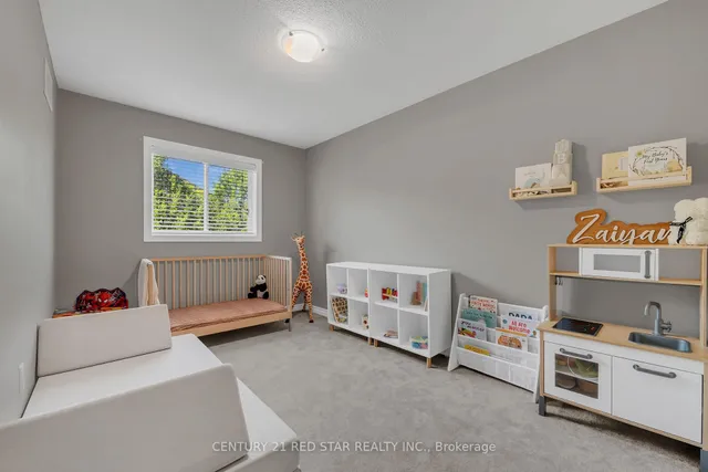 Additional image 37 of 345 Glancaster Rd Unit 19