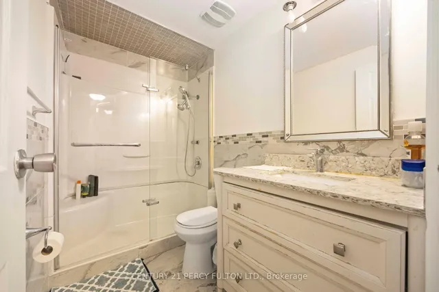 Additional image 24 of 17 Woodsview Ave