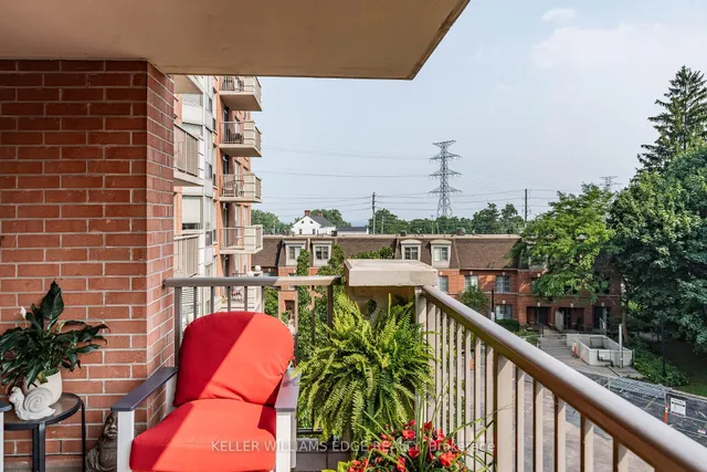 Additional image 41 of 442 Maple Ave Unit 401