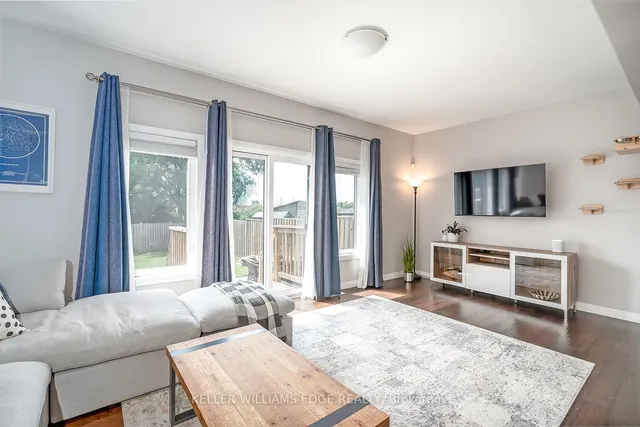 Additional image 12 of 67 Columbus Gate