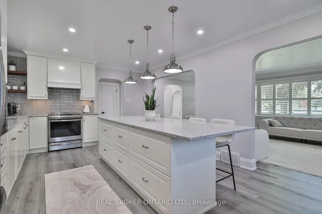 Additional image 8 of 76 Randall Ave