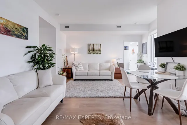 Additional image 5 of 117 McMahon Dr Unit 503