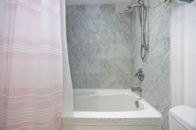 Additional image 34 of 350 Wellington St Unit 219