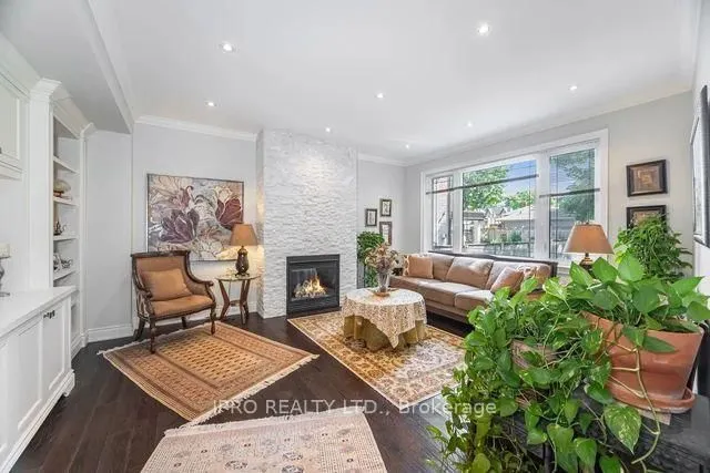 Additional image 13 of 262 Martin Grove Rd