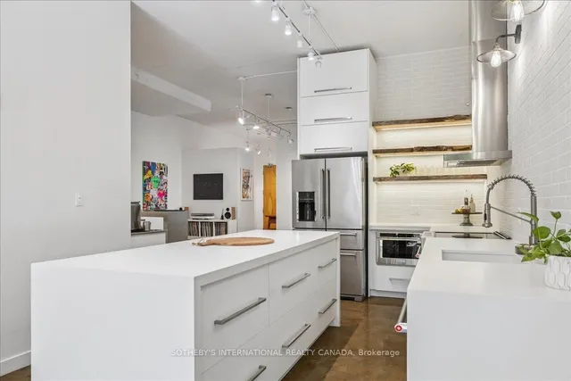 Additional image 12 of 66 Bay St Unit 301