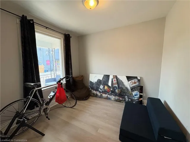 Additional image 14 of 1039 1/2 Cannon St