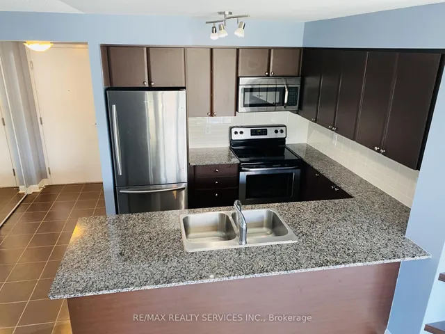 Additional image 6 of 525 Wilson Ave Unit 824