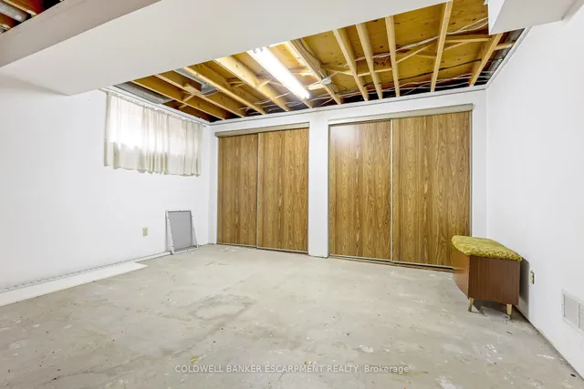 Additional image 23 of 37 Grassmere Cres