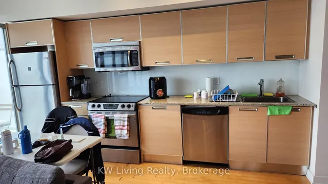 Additional image 7 of 33 Charles St Unit 2507