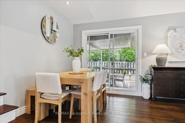 Additional image 20 of 755 Parker Cres