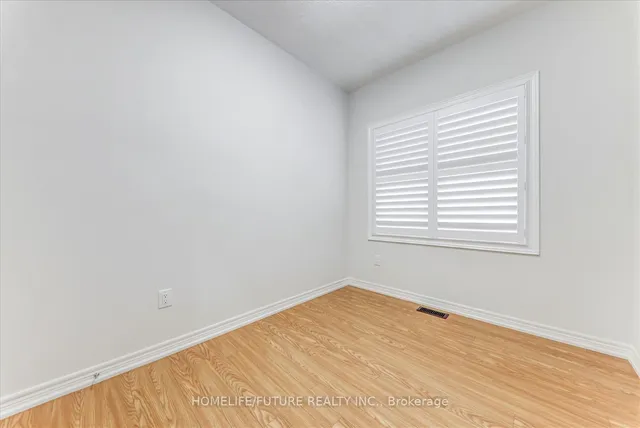 Additional image 29 of 44 Haymarket Dr