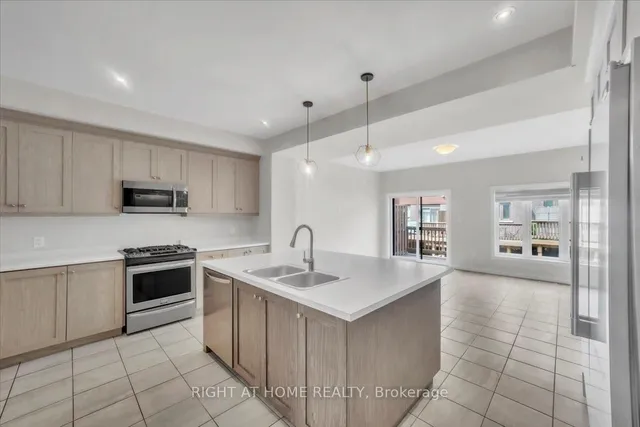 Additional image 7 of 64 Soho St