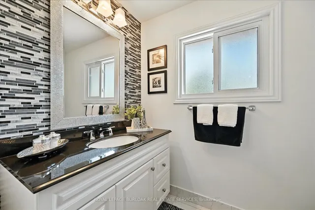 Additional image 32 of 59 Corman Pl