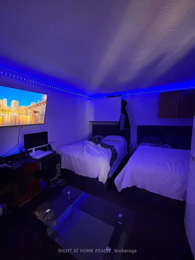 Additional image 2 of 8 Thistle Down Blvd