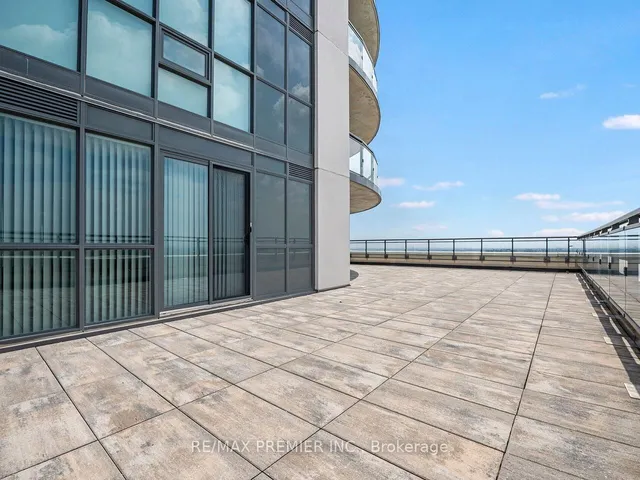 Additional image 31 of 15 Lynch St Unit 1805