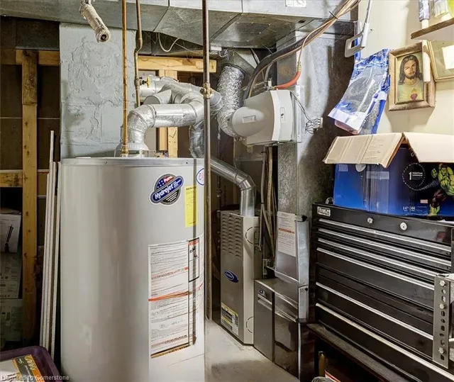 Additional image 32 of 8 Frances Ave