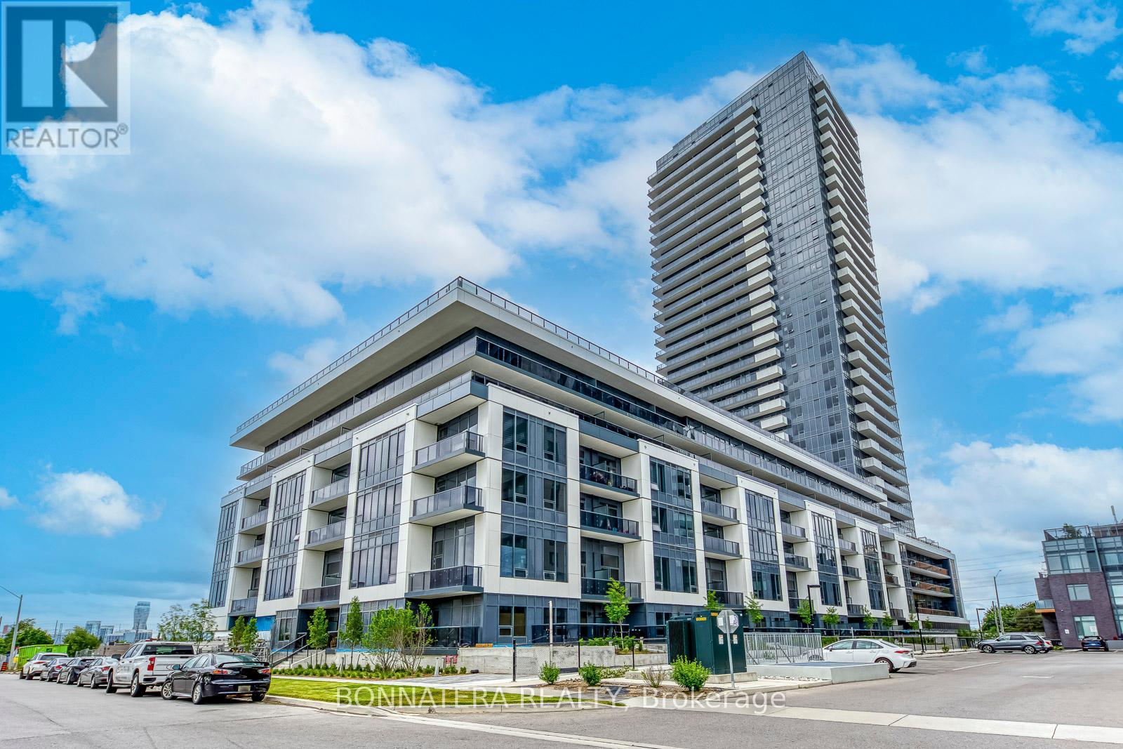 2408 - 5105 HURONTARIO STREET|Mississauga (Hurontario), Ontario L4Z3C7