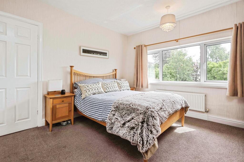 Additional image 19 of Barnford Crescent, Oldbury