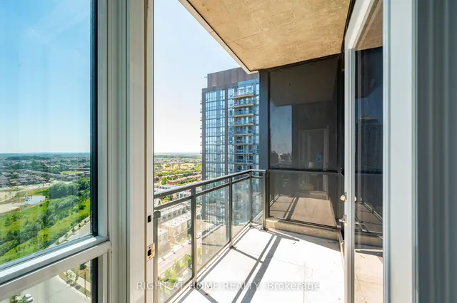 Additional image 32 of 55 Eglinton Ave Unit 2001