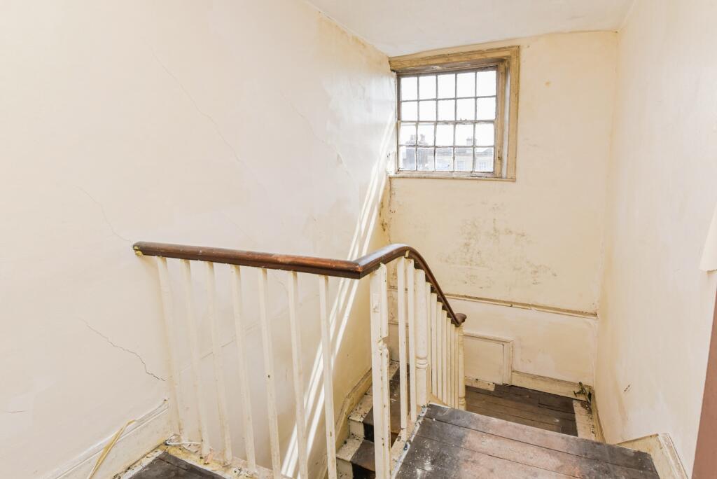 Additional image 40 of 3 Weymouth Street, Warminster, Wiltshire BA12 9NP