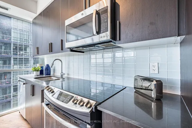 Additional image 17 of 20 Bruyeres Mews Unit 1012