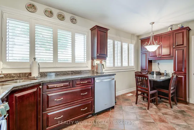 Additional image 17 of 5107 Spruce Ave