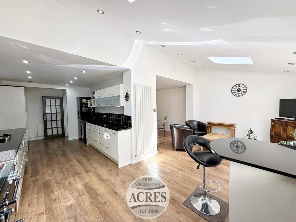 Additional image 43 of Thornhill Park, Streetly