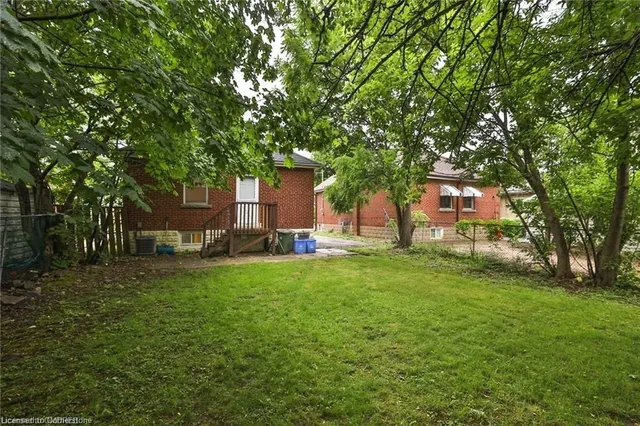 Additional image 27 of 35 West 3rd St