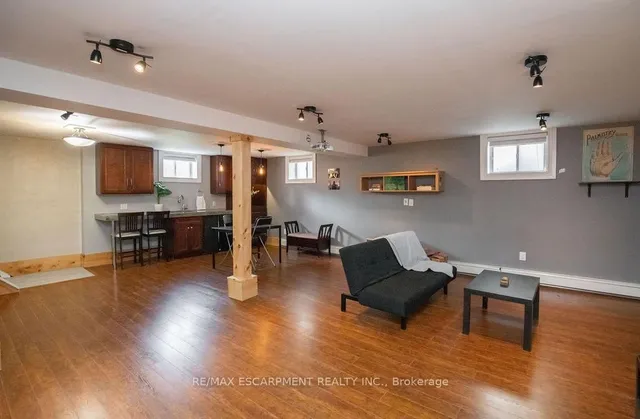 Additional image 26 of 60 Ivy Lea Pl