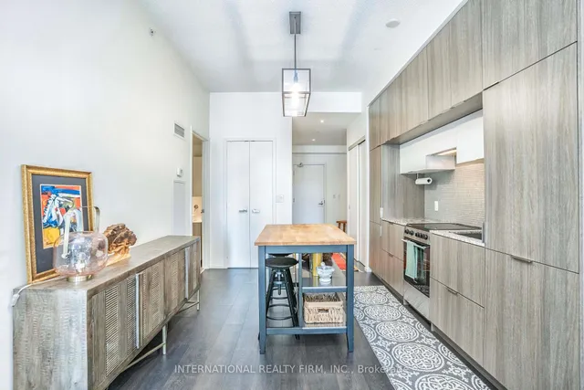 Additional image 16 of 159 Dundas St Unit 403