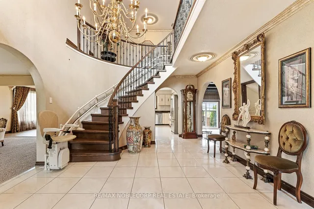 Additional image 4 of 10201 Clarkway Dr
