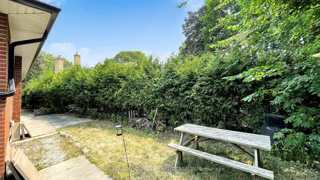 Additional image 46 of 39 Silverview Dr