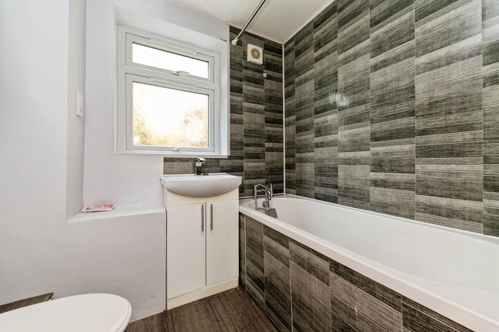 Additional image 7 of Upperfield Road, Welwyn Garden City